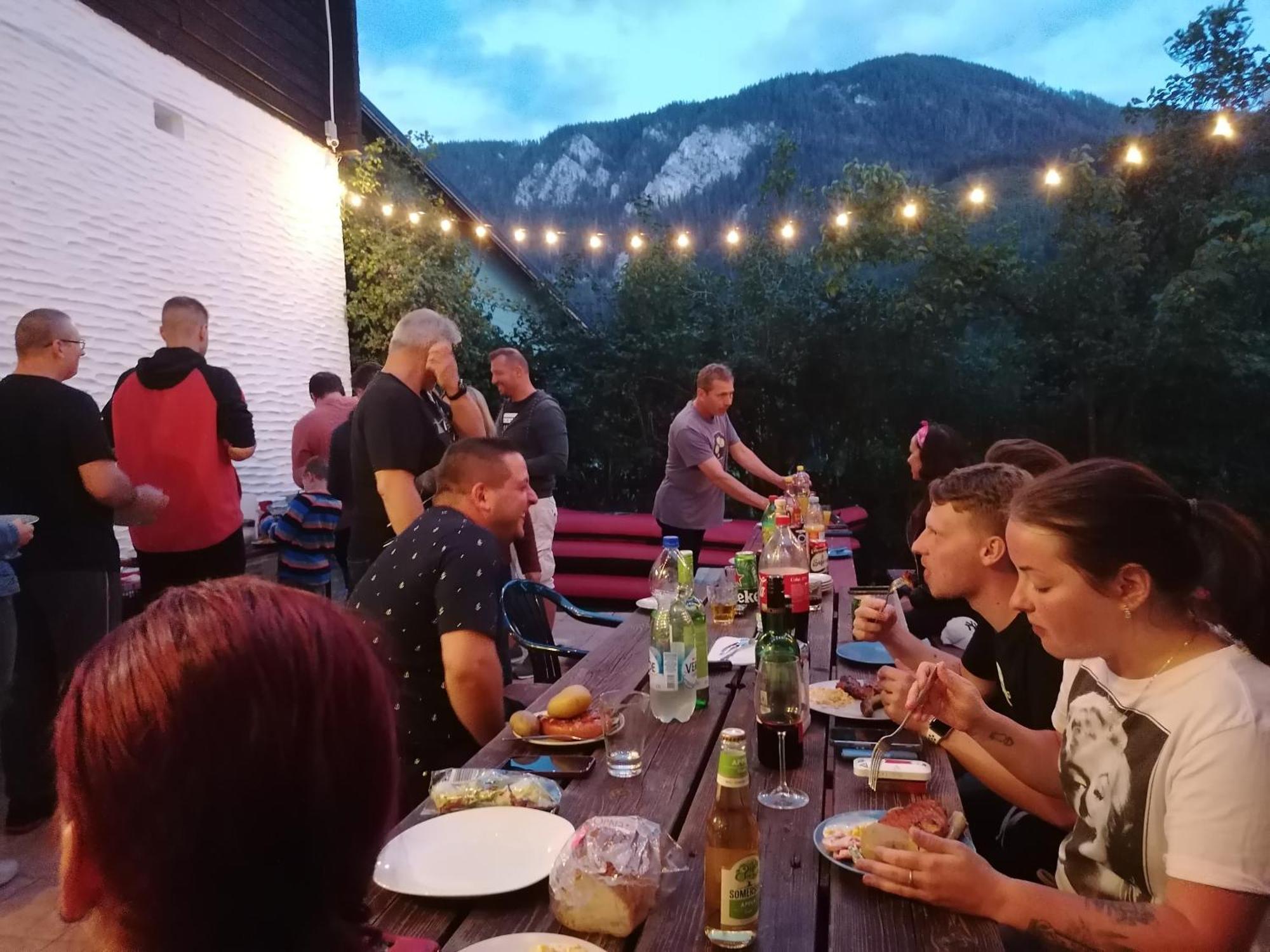 Adventure House Hotel Палфау Екстериор снимка