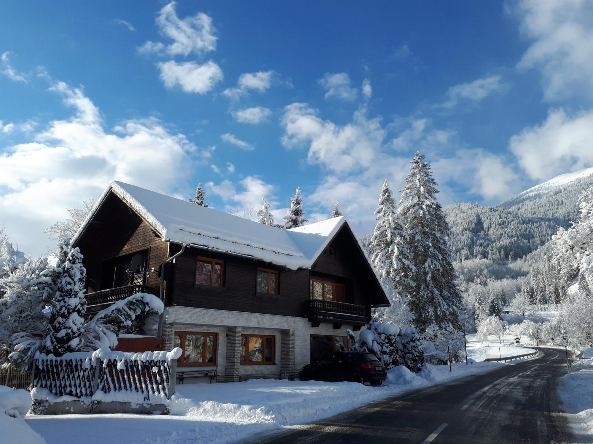 Adventure House Hotel Палфау Екстериор снимка